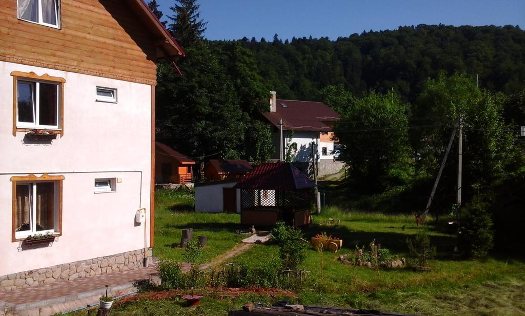 U Pana Ivana Yaremche Exterior photo